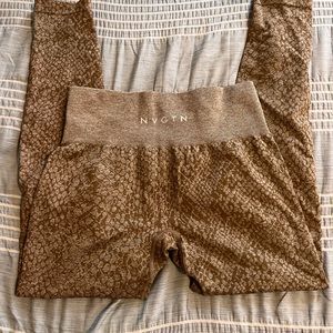 NVGTN snakeskin pattern leggings